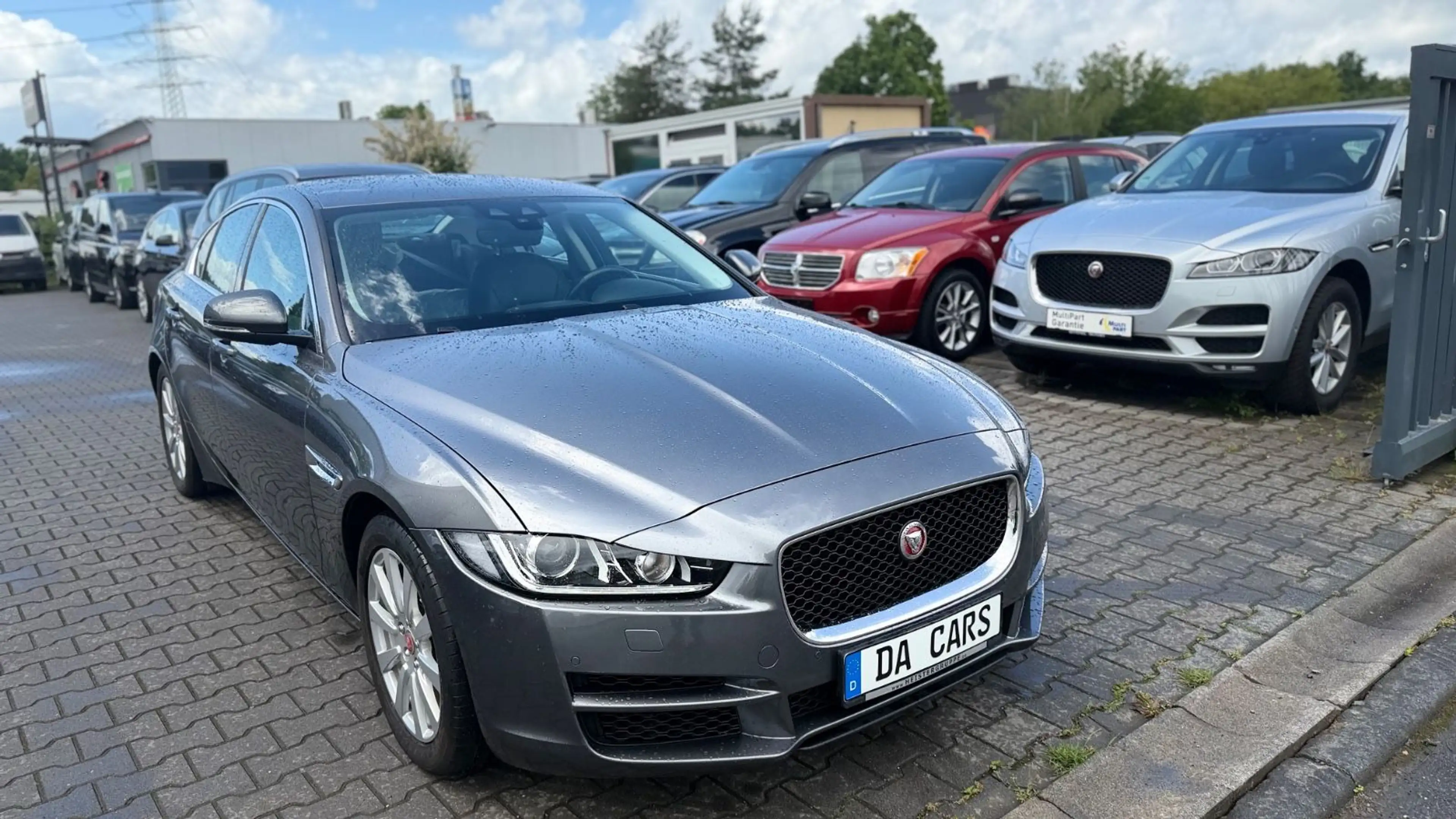 Jaguar XE 2.0 Turbo Prestige Autom/Navi+R.Camera/SO+WR — photo 5