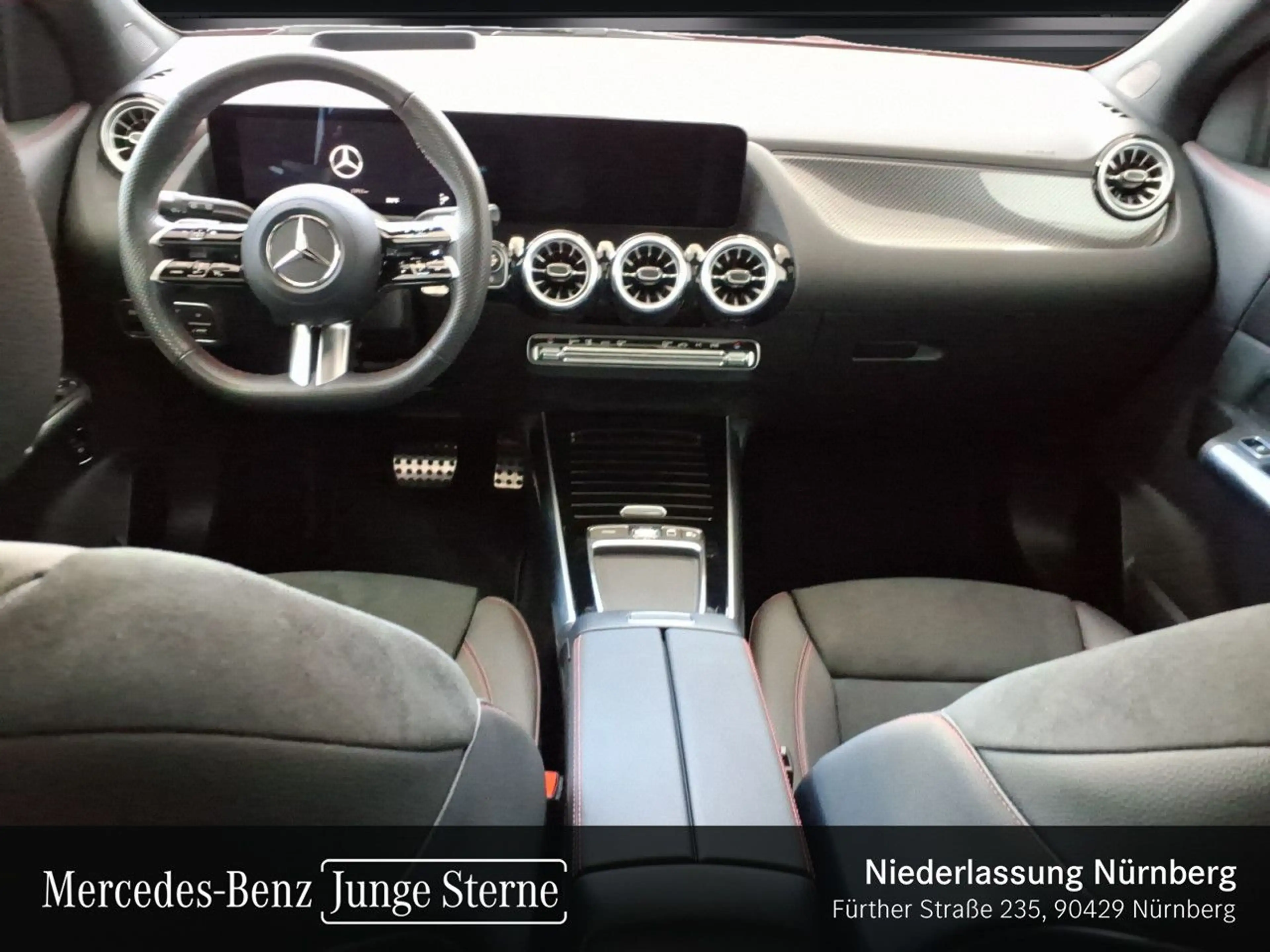 Mercedes-Benz GLA 250 4M AMG+PANO+360°+MULTIBEAM+HUD+TOTW+8G — photo 13