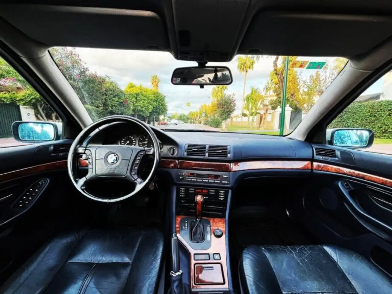 BMW 523iA, foto 12
