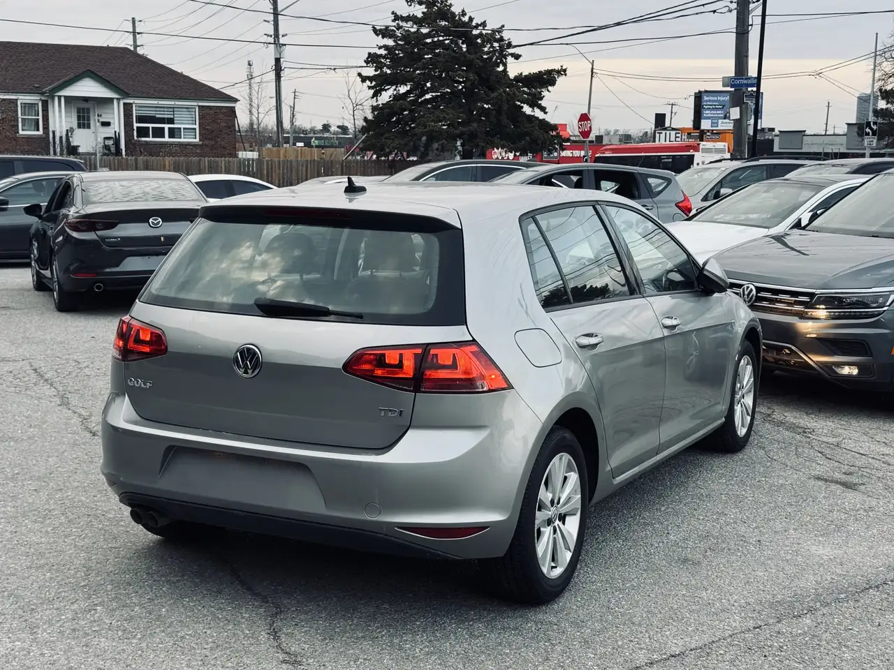 Volkswagen Golf photo Volkswagen Golf