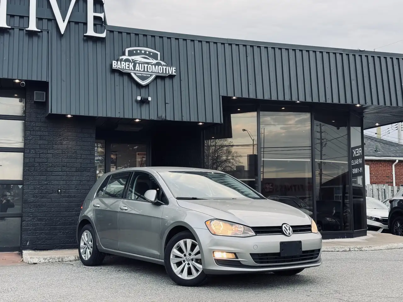 Volkswagen Golf photo Volkswagen Golf