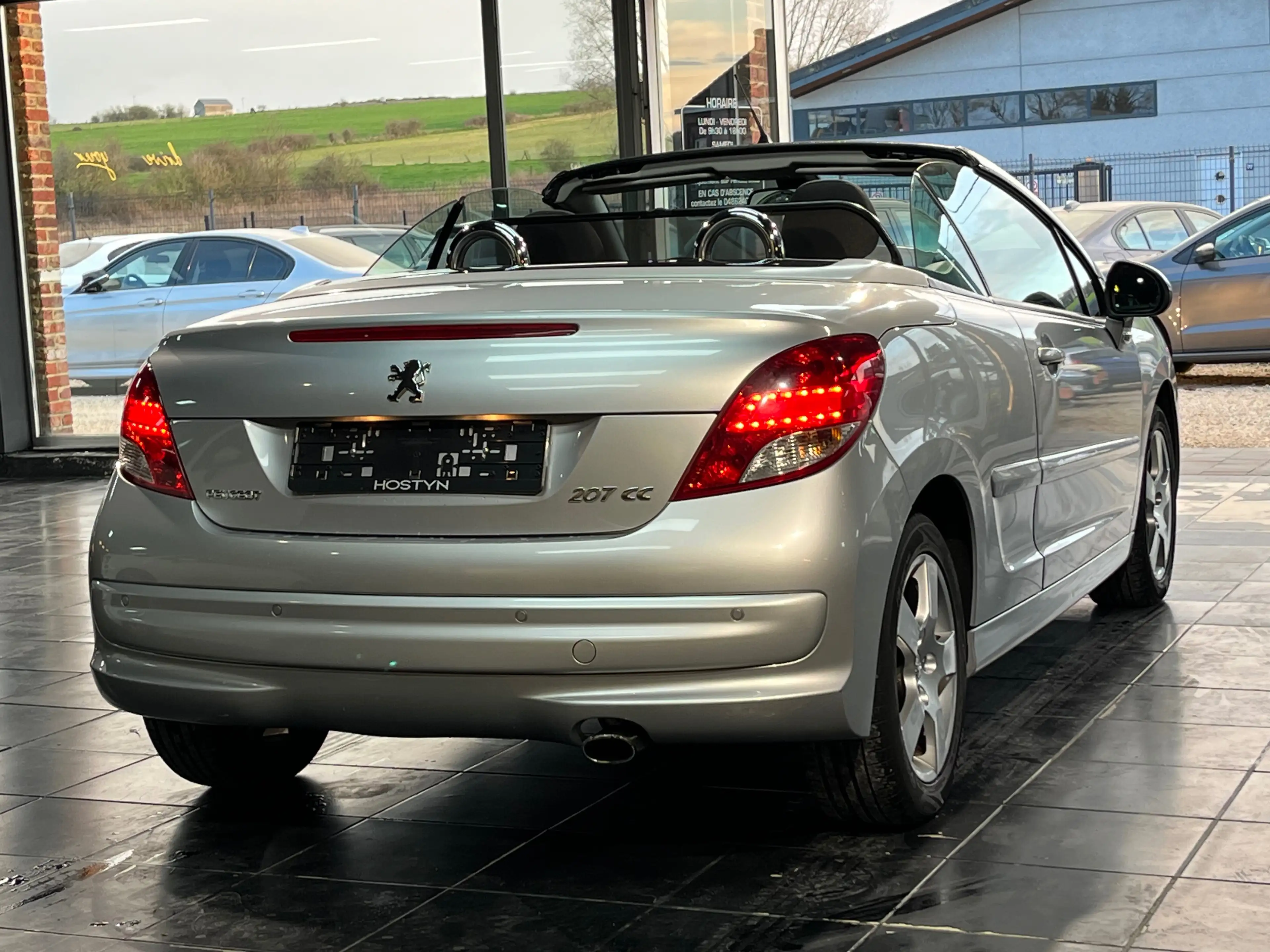 Peugeot 207 CABRIOLET 1.6i THP 156 CV*GPS*AIRCO*GARANTIE 1 AN* — photo 5