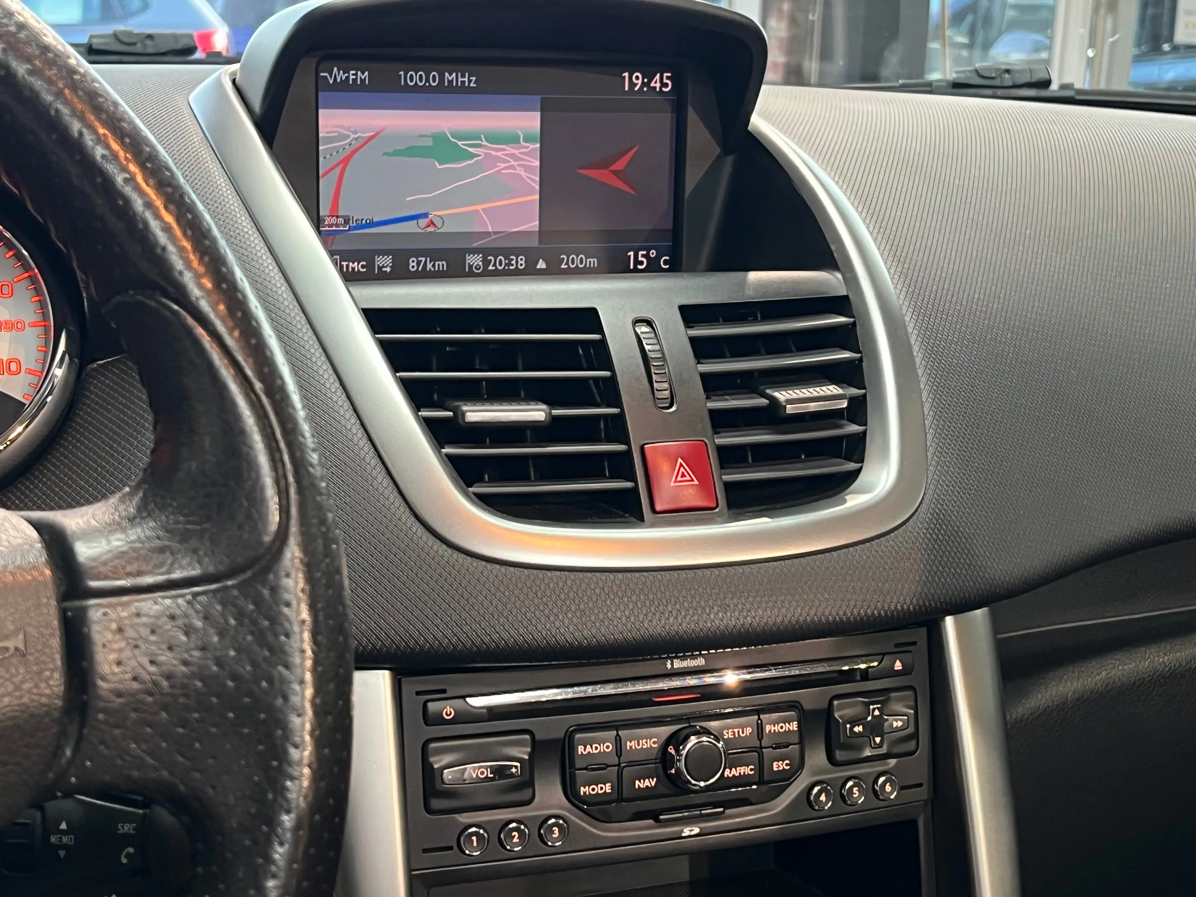 Peugeot 207 CABRIOLET 1.6i THP 156 CV*GPS*AIRCO*GARANTIE 1 AN* — photo 11