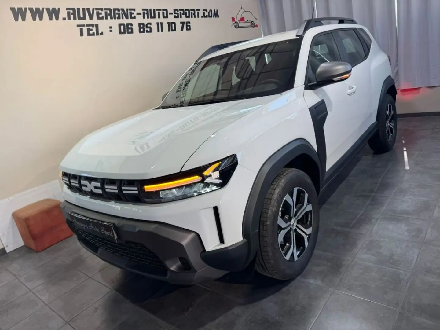 Dacia Duster HYBRID 140 4X2 EXPRESSION Blanc - 1