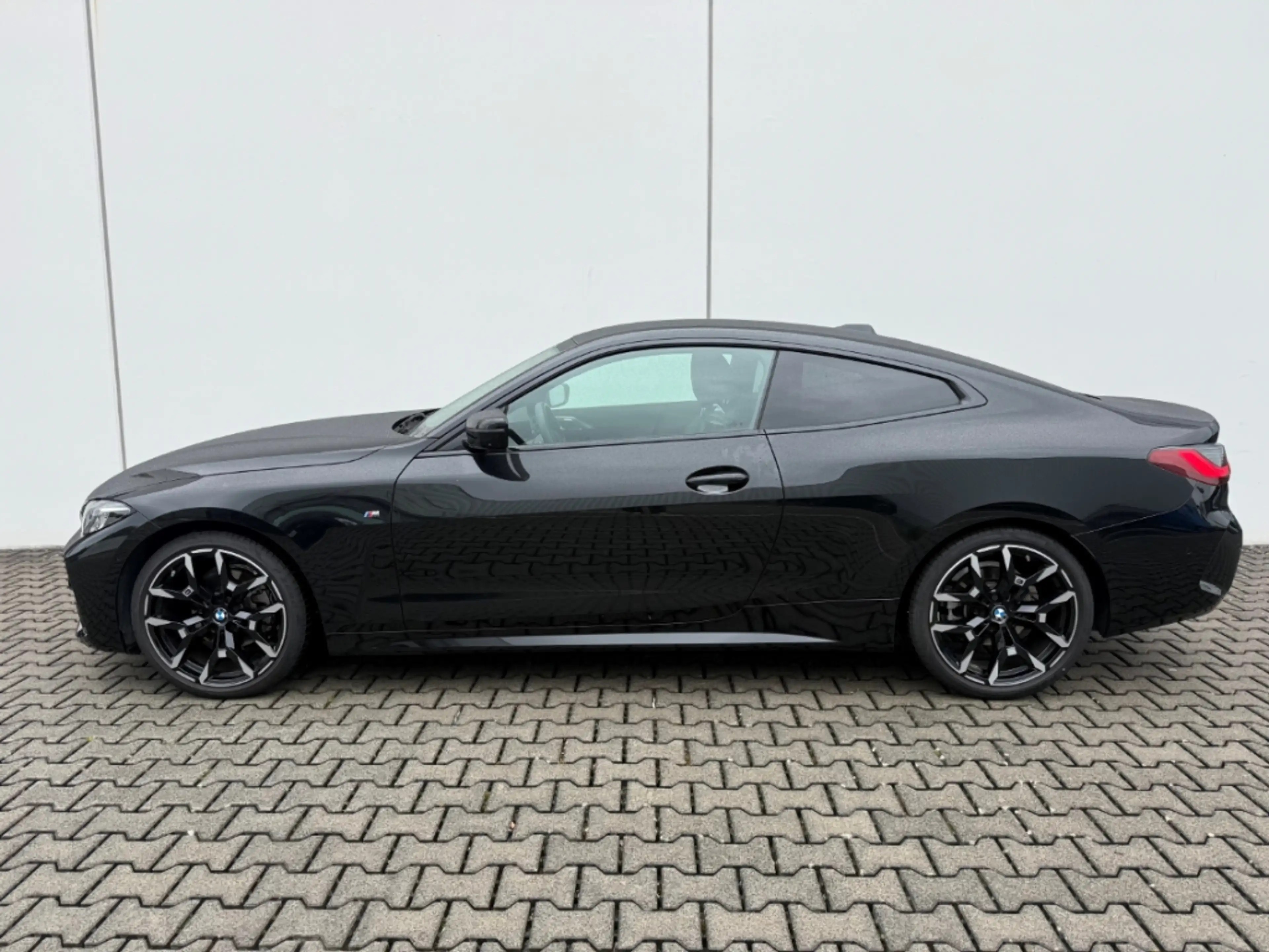 BMW 420 iA Coupe M-Sport Sportpaket HUD Navi Leder Digital — photo 3