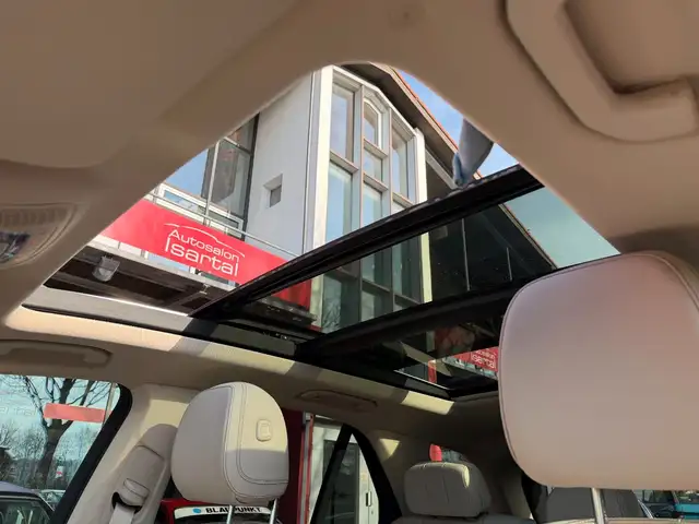 Mercedes-Benz Gle view 12