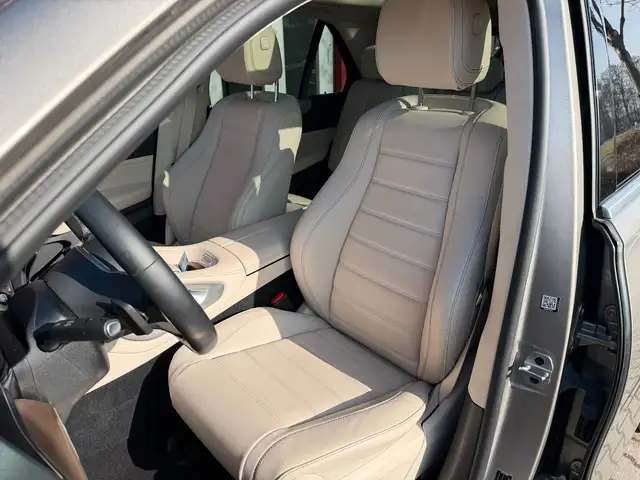 Mercedes-Benz Gle view 6