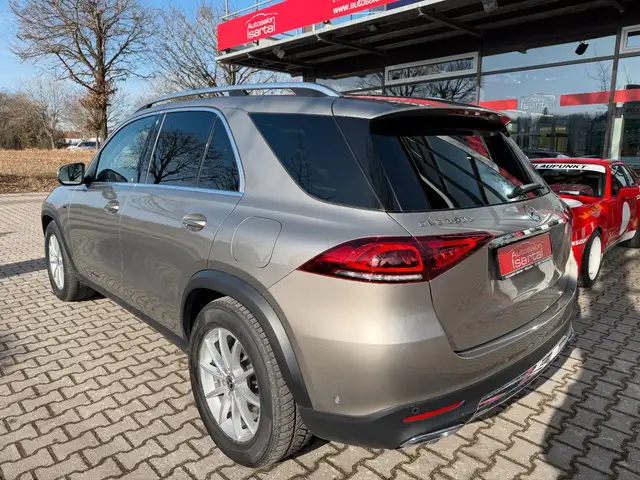 Mercedes-Benz Gle view 3