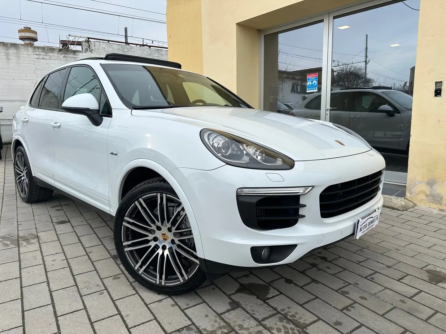 Porsche Cayenne Cayenne 3.0 Platinum Edition tiptronic Bianco - 1