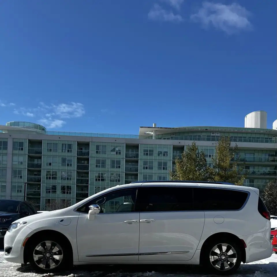 Chrysler Pacifica fotografie Chrysler Pacifica