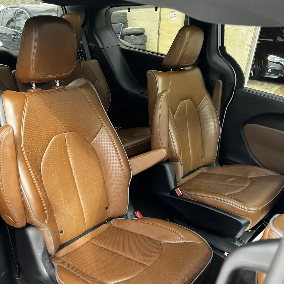 Chrysler Pacifica fotografie Chrysler Pacifica
