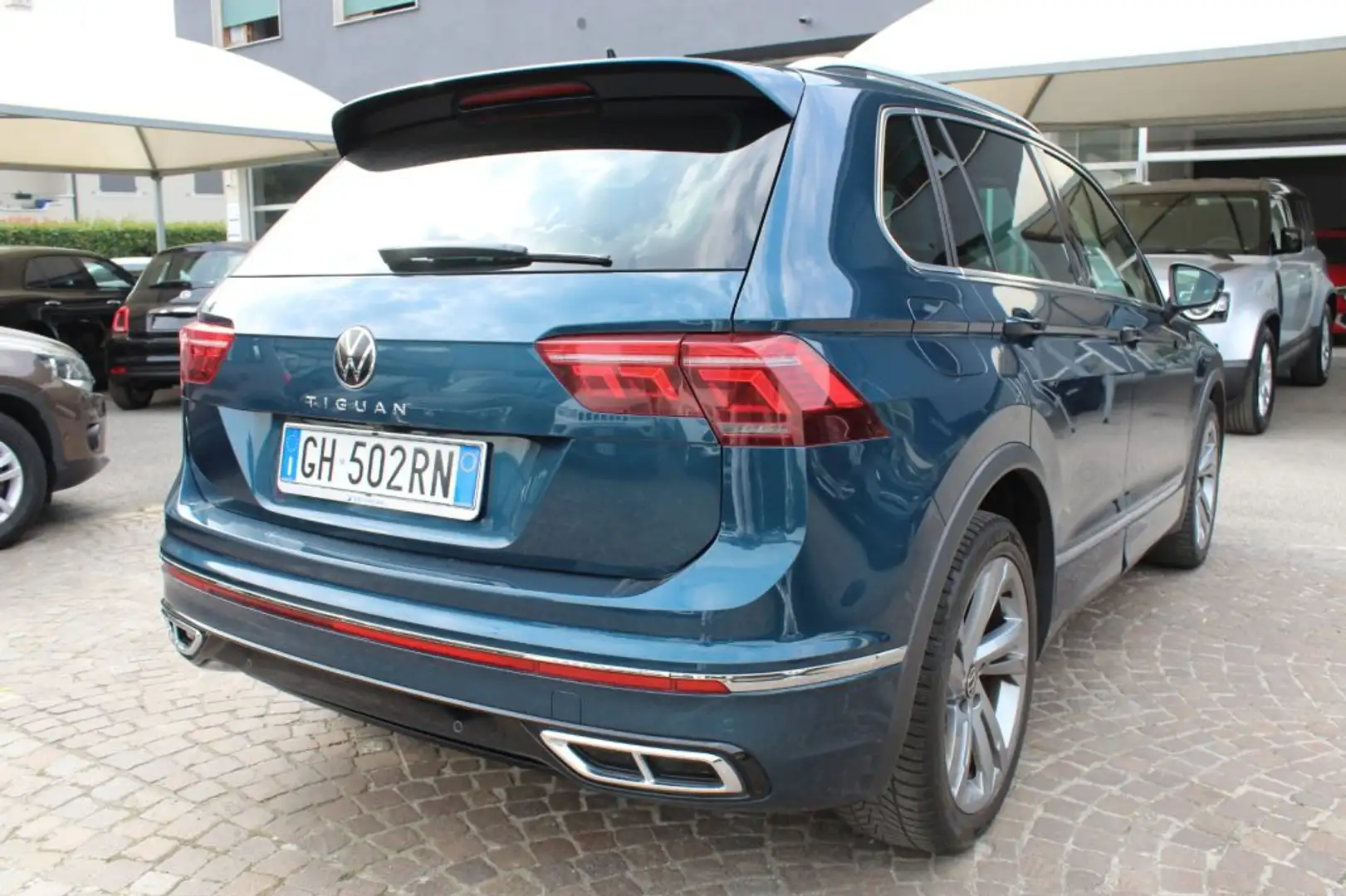Volkswagen Tiguan 2.0 TDI 150CV SCR DSG R-Line Blau - 2