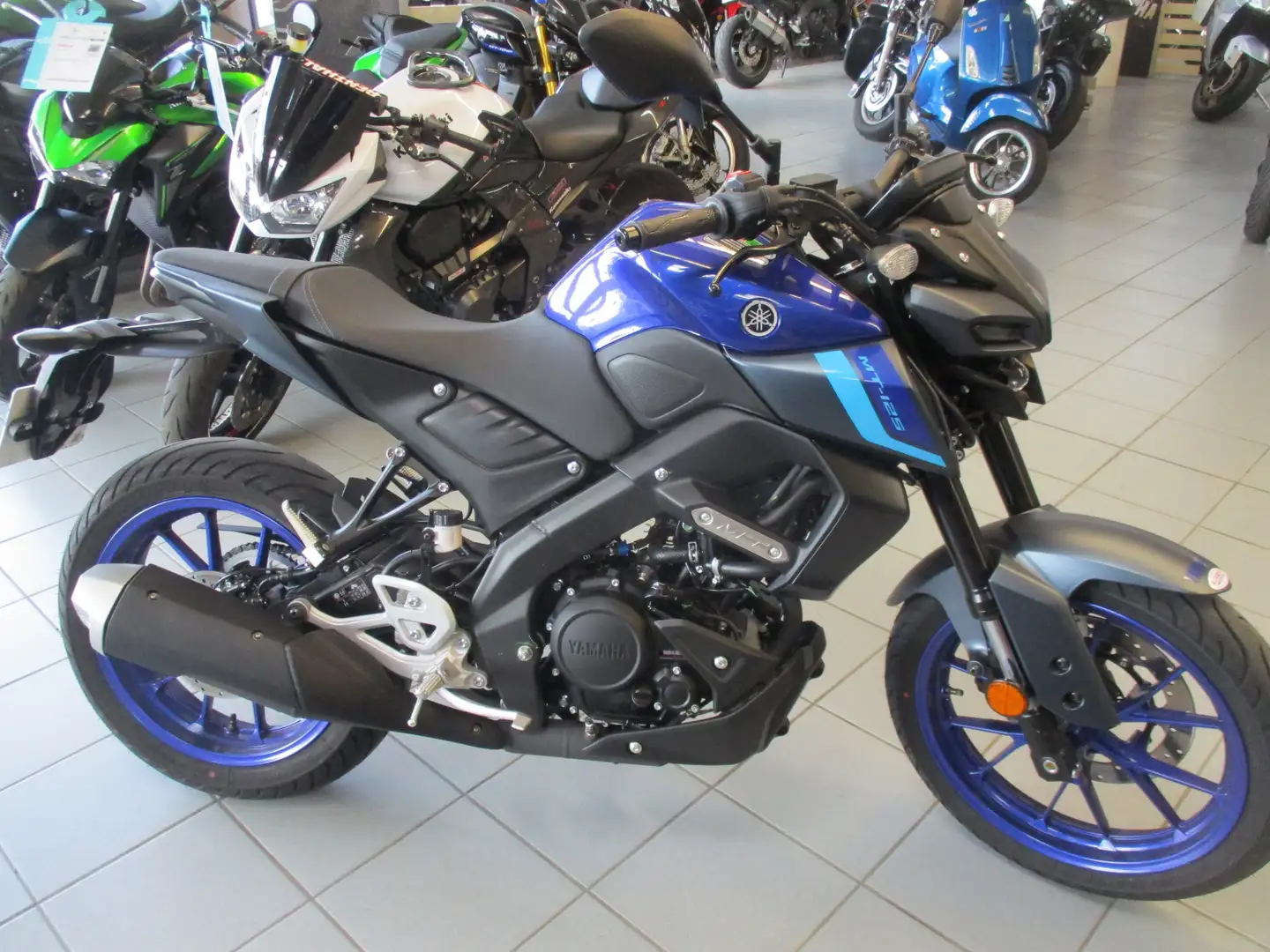 Yamaha MT-125 Bleu - 1