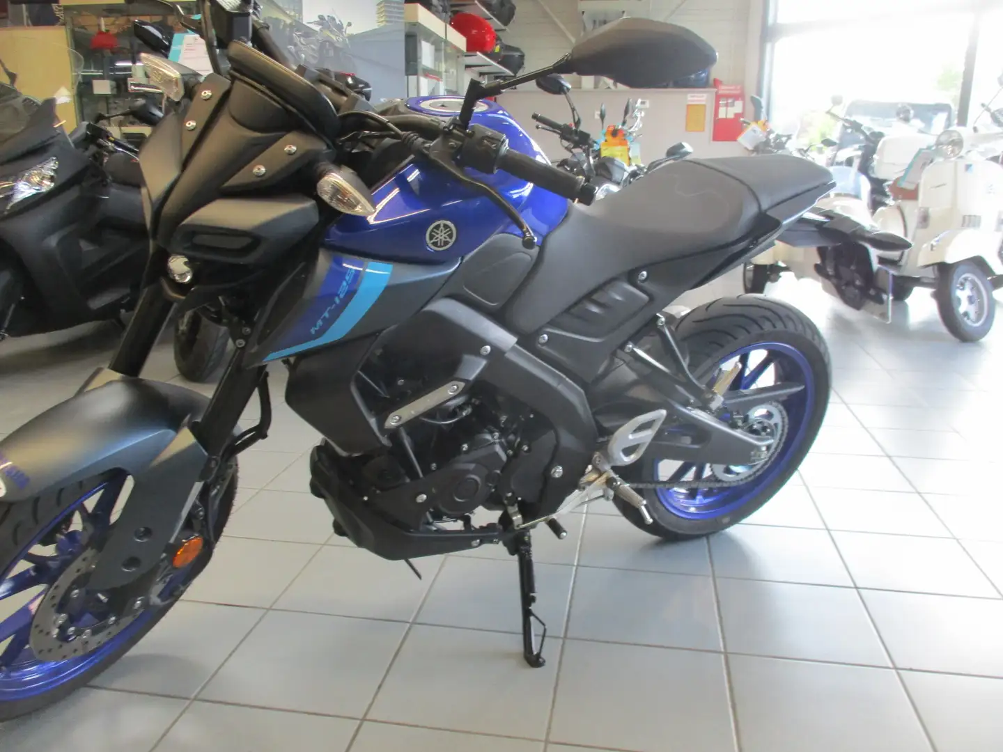 Yamaha MT-125 Bleu - 2