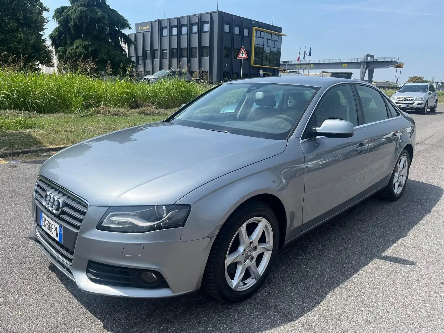 Audi A4 2.0 TDI 143CV F.AP. mult. Advanced Argento - 1
