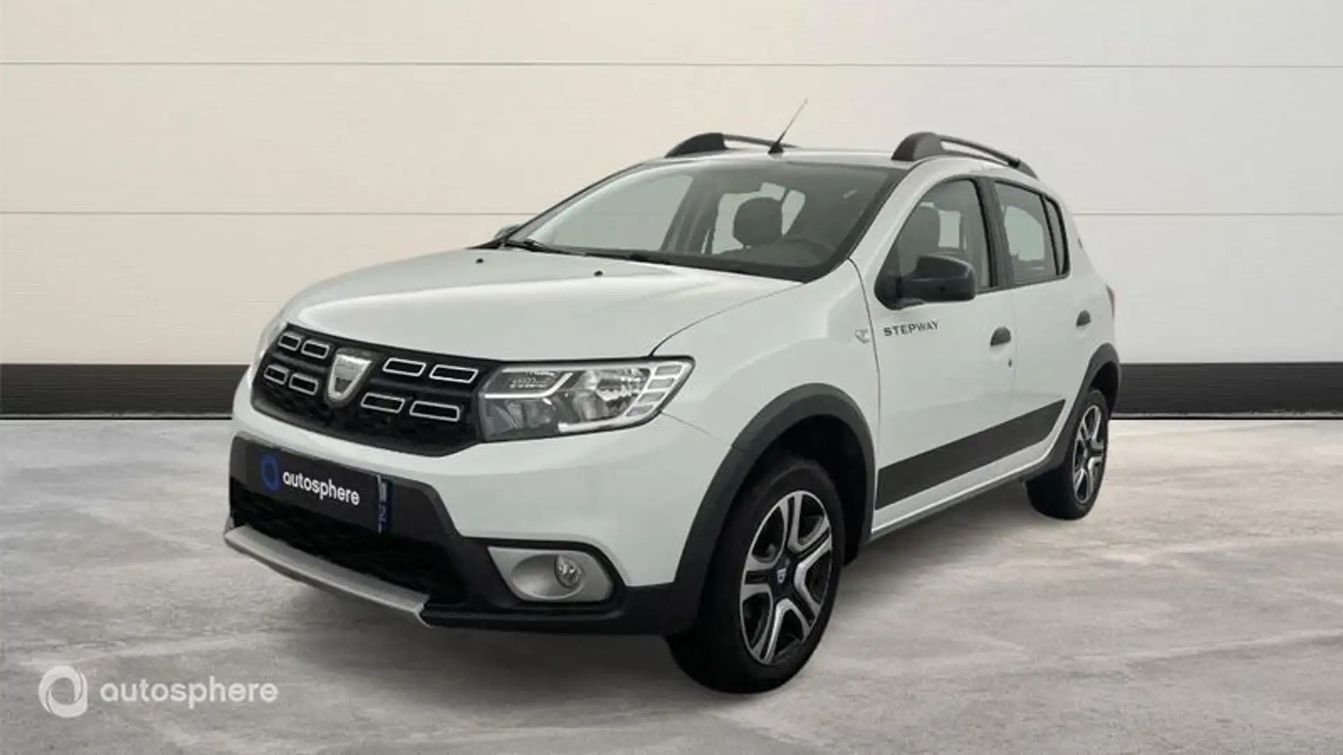 Dacia Sandero 0.9 TCe 90ch 15 ans Easy-R - 1