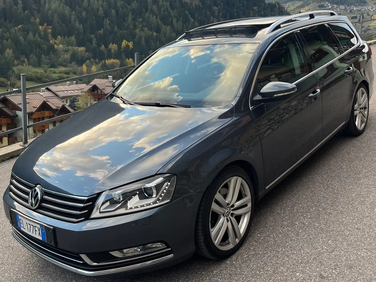 Volkswagen Passat Variant Passat Variant 2.0 tdi Highline 4motion 170cv dsg Grijs - 2