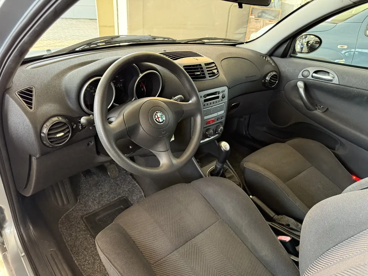 Alfa Romeo 147 5p 1.6 ts Progression 105cv FRIZIONE E CINGHIA NUO, foto 5