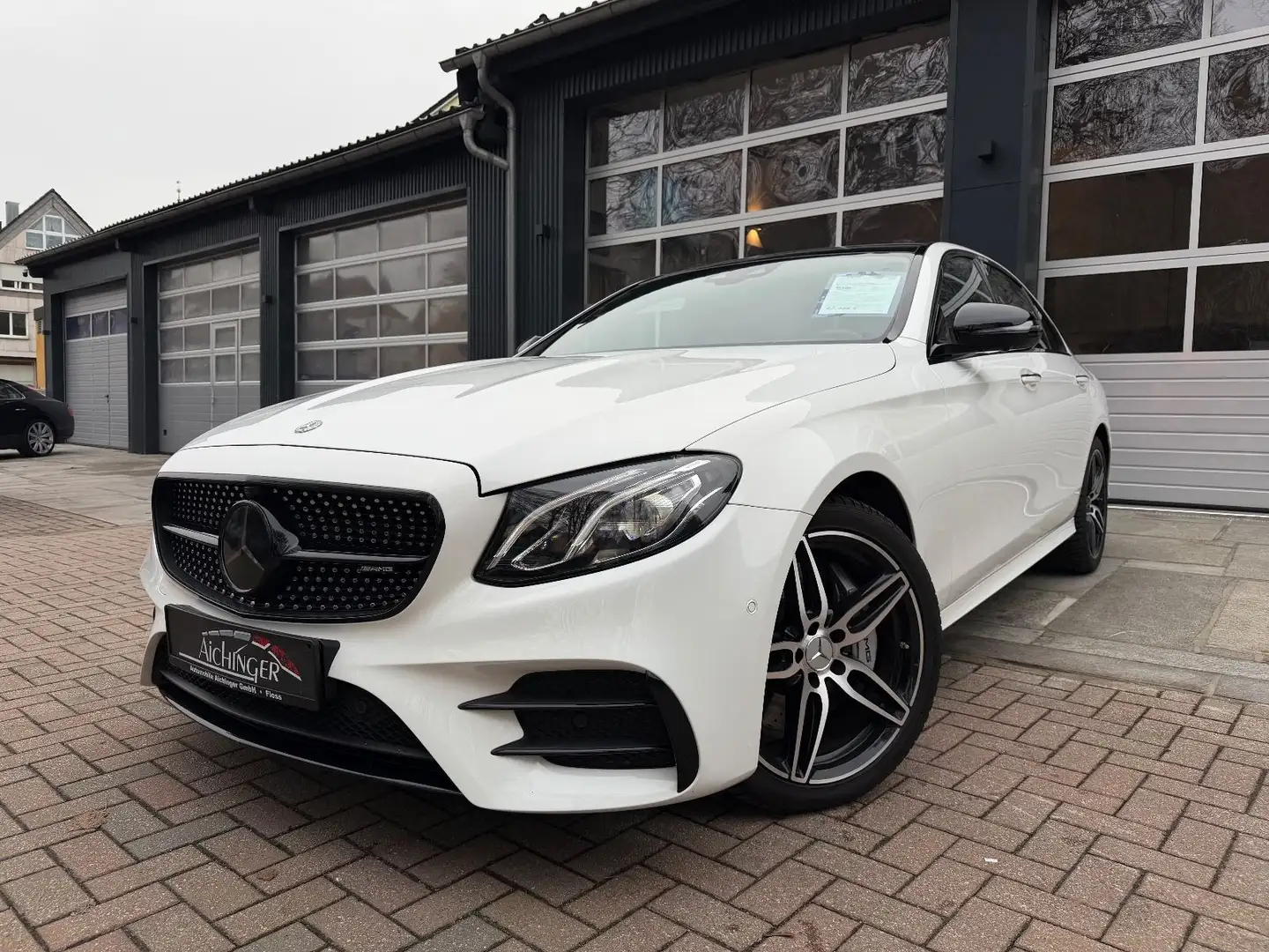 Mercedes-Benz E 53 AMG E53 AMG 4Matic+ Night Luft Widescreen Sportabgas Weiß - 1