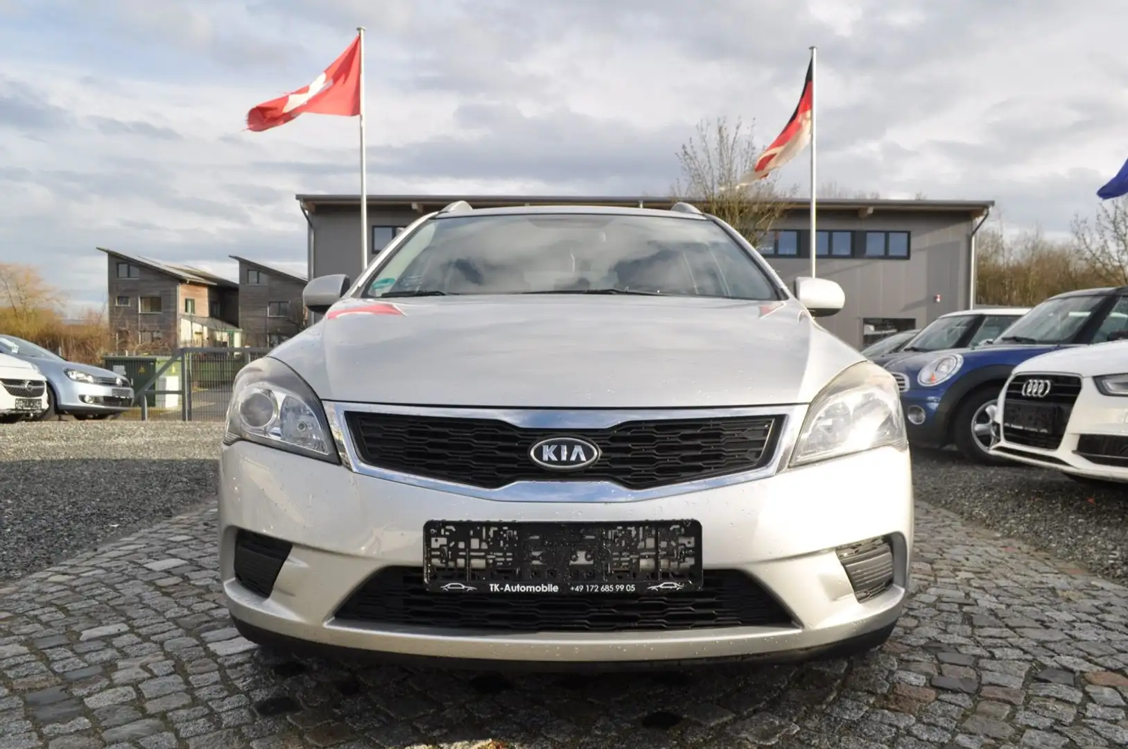 Kia Ceed Sportswagon Vision /S-HEFT/KLIMA/ISOFIX Срібний - 2
