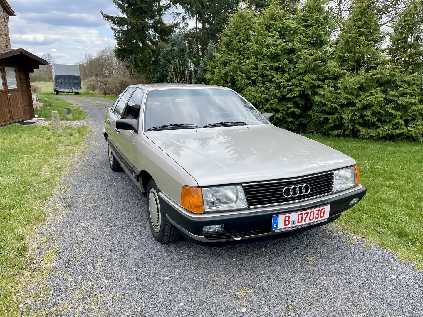 Audi 100 CC Oldtimer, 1 Halter, Scheckheft, 43 Tkm - 2