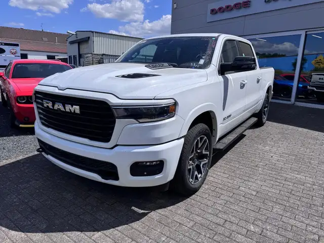 Dodge RAM 1500 Laramie Sport weiß | LPG | 3 J Garantie