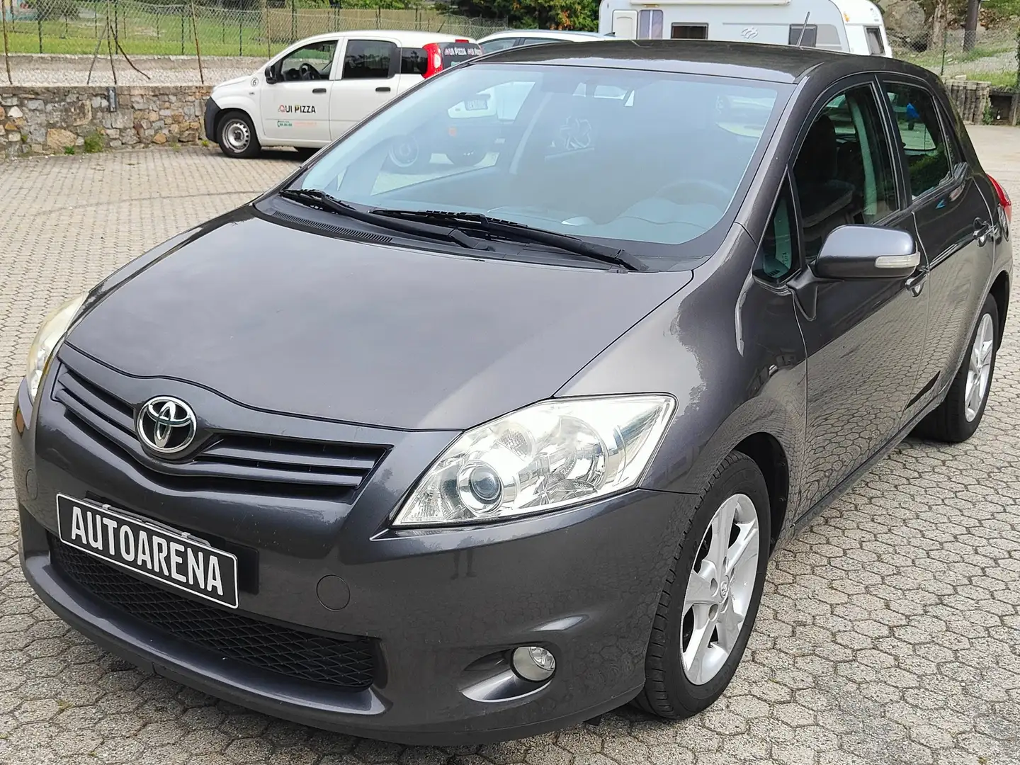 Toyota Auris Auris I 5p 2.0 d-4d Sol FL Gris - 1