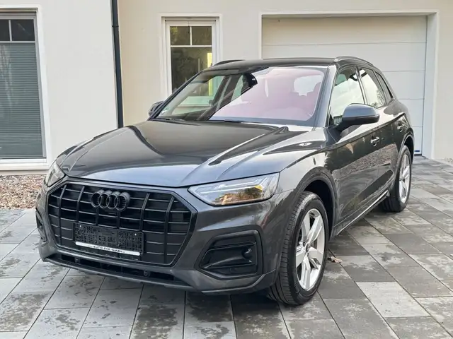 Audi Q5 35 TDI S-tronic, LED, Navi, AHK, Virtual Co.