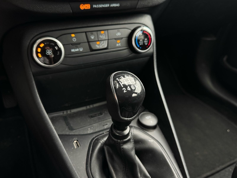 Ford Fiesta 1.0 EcoBoost Connected | LED | CarPlay | Navigatie — photo 16