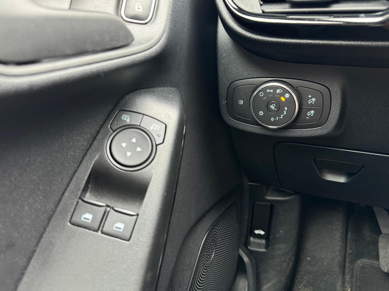 Ford Fiesta 1.0 EcoBoost Connected | LED | CarPlay | Navigatie — photo 17