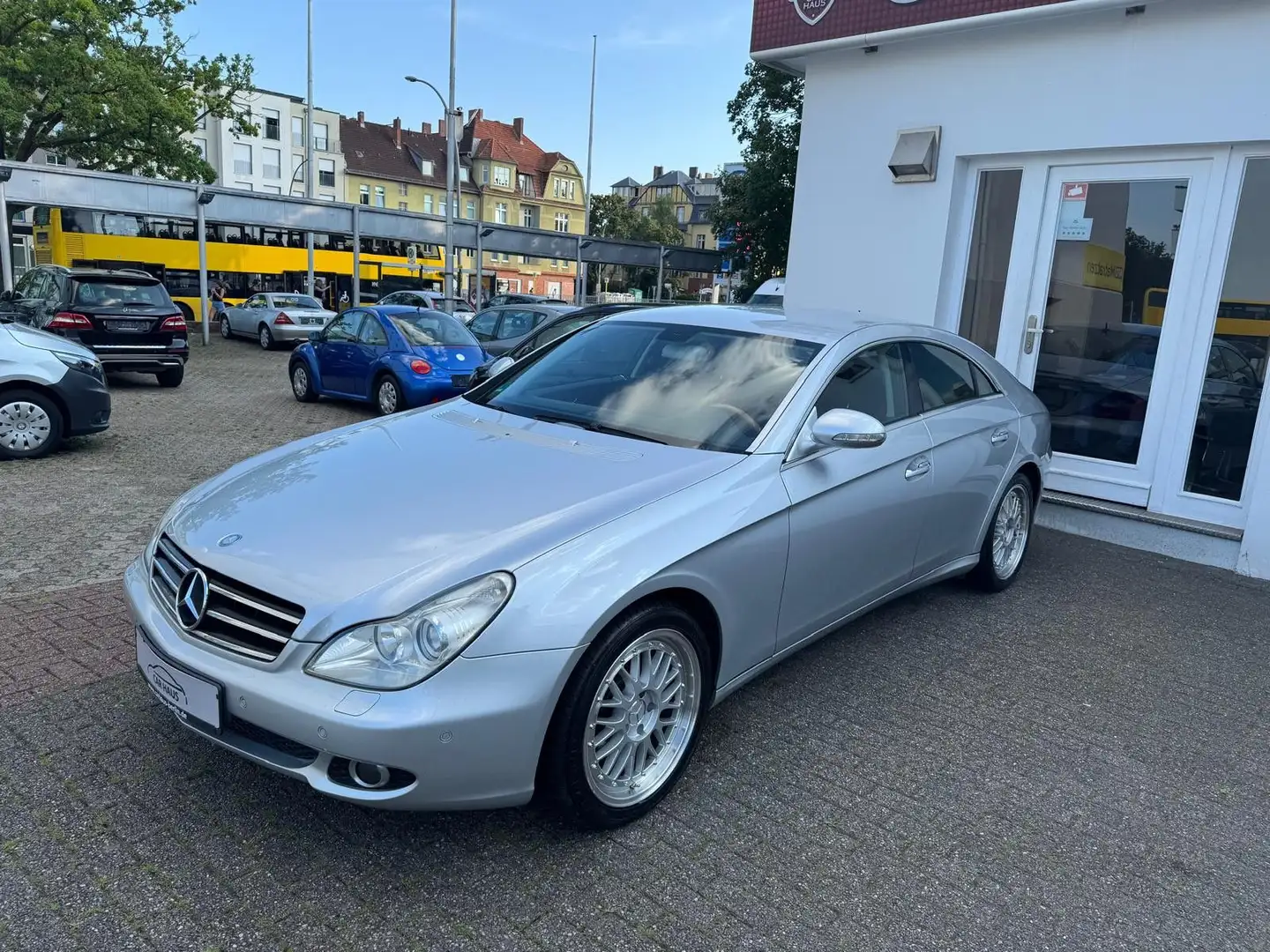 Mercedes-Benz CLS 350 Silber - 2