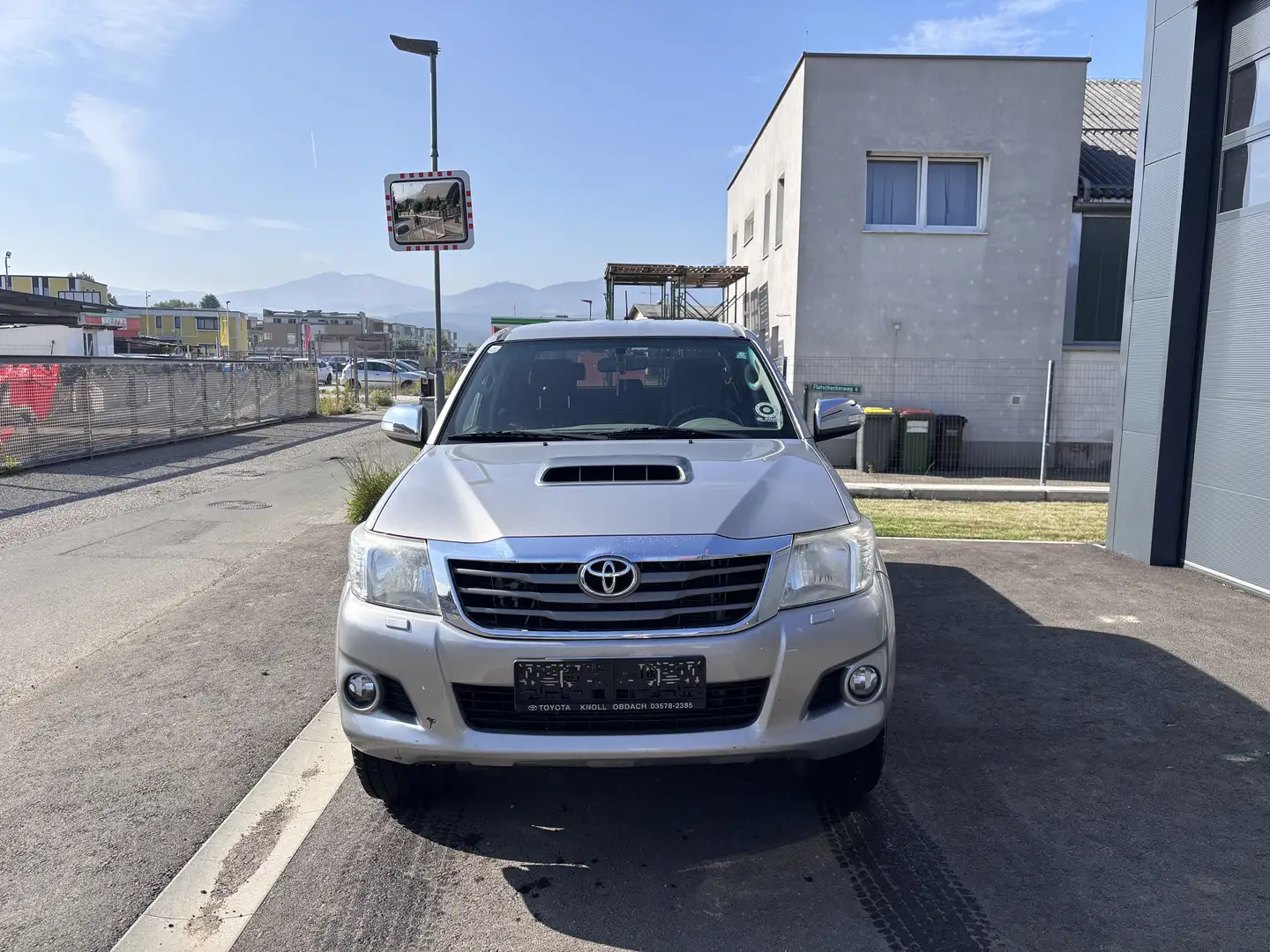 Toyota Hilux 4x4 Double Cab DPF Comfort - 2