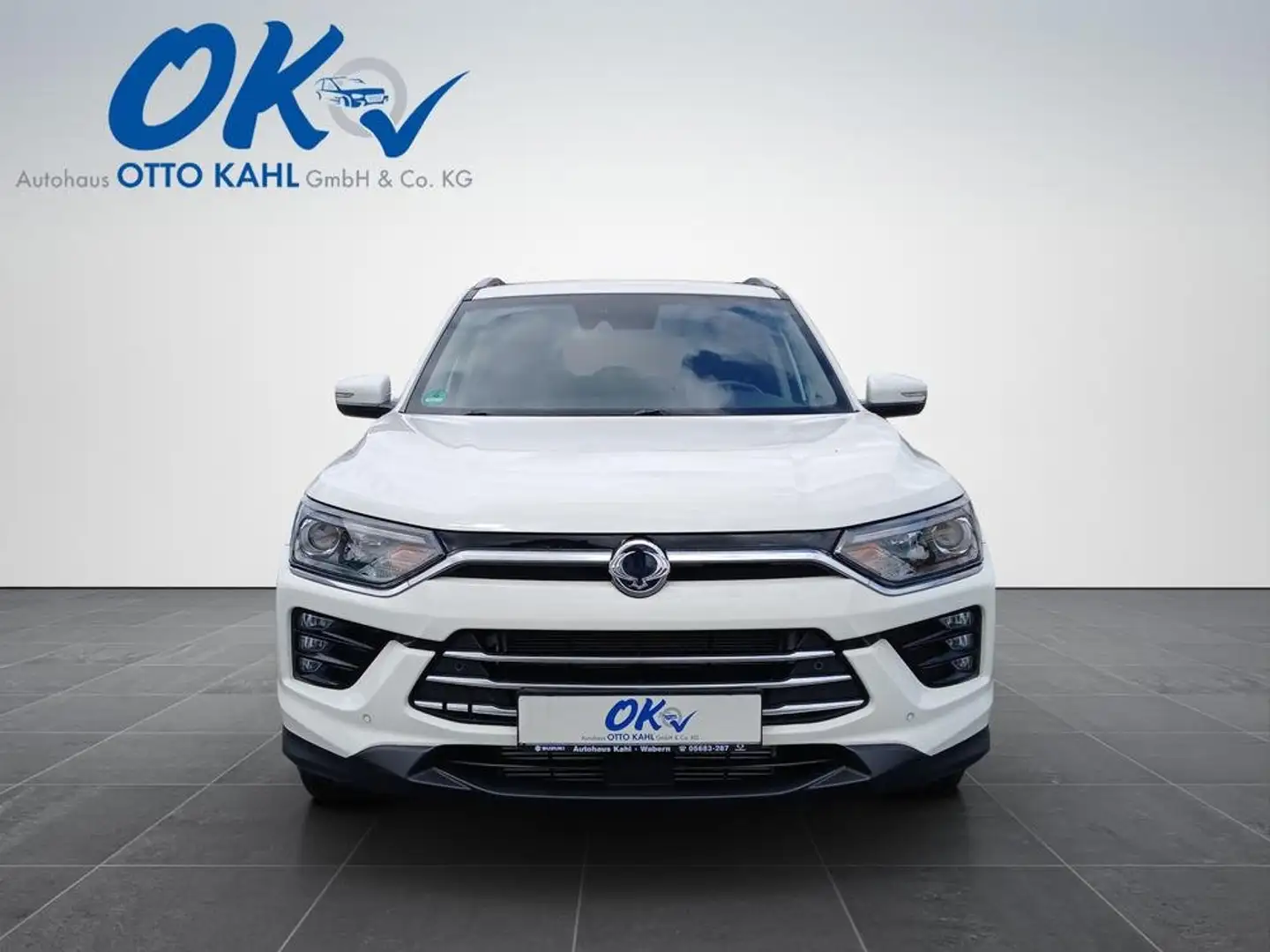 SsangYong Korando 1.5 T-GDi 4WD Aut. Onyx Weiß - 1