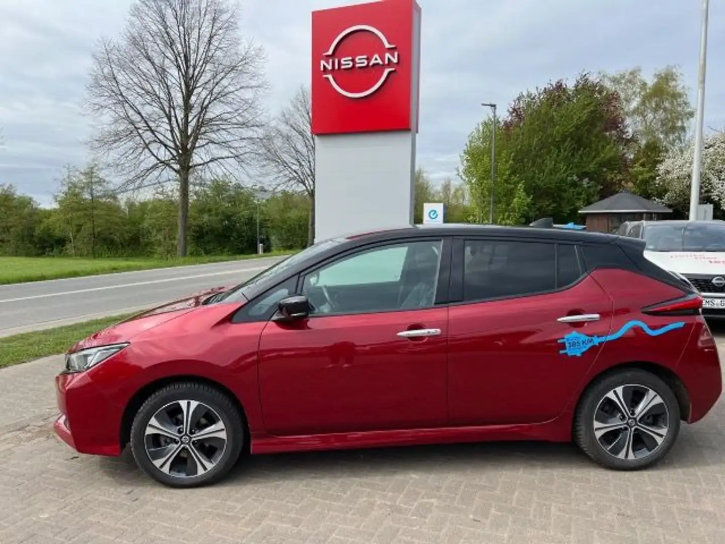 Nissan Leaf e+ Tekna MY 20 62 kWh 150 PS Rouge - 2