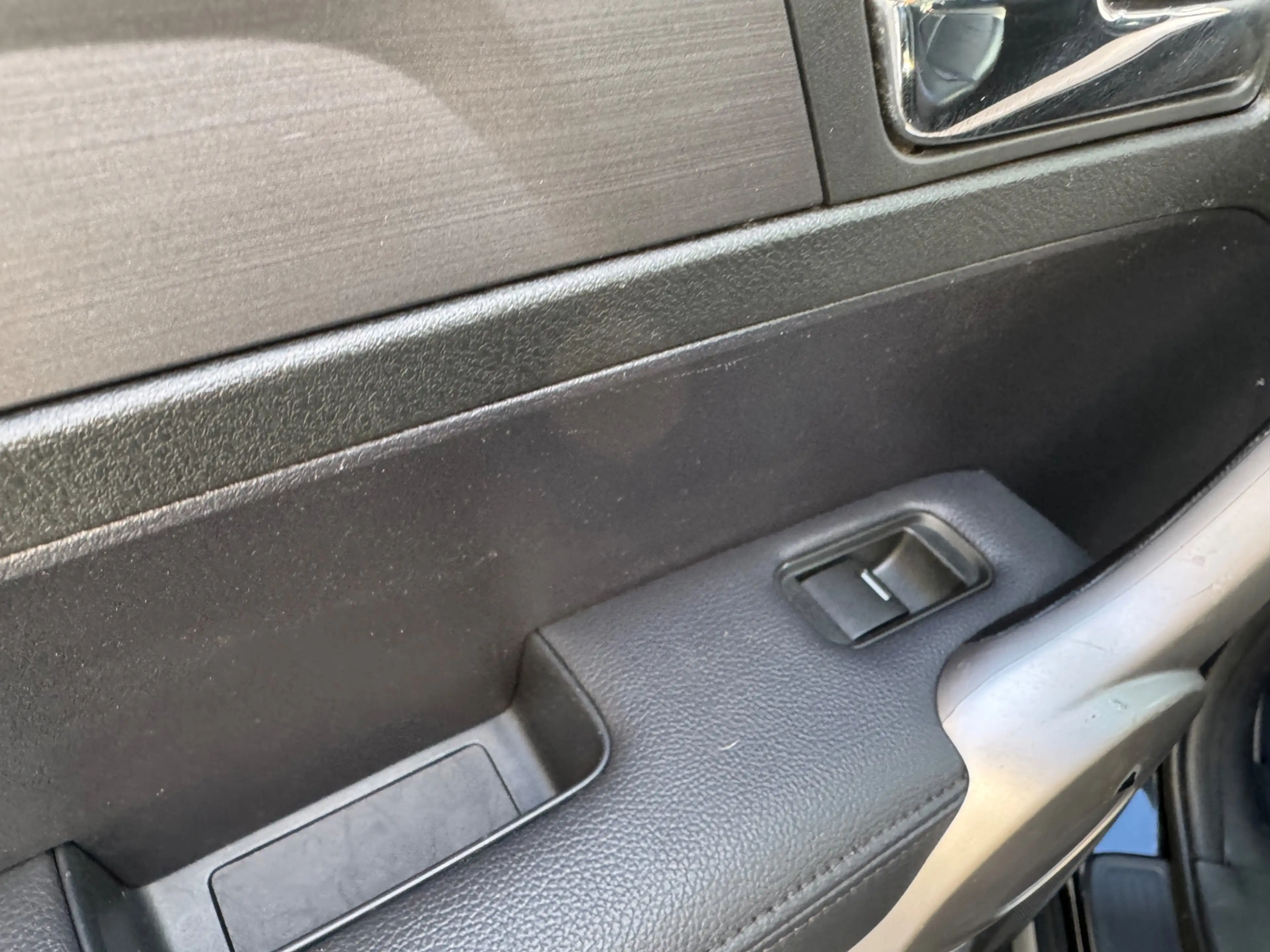 Honda CR-V 2.0i Executive — photo 14