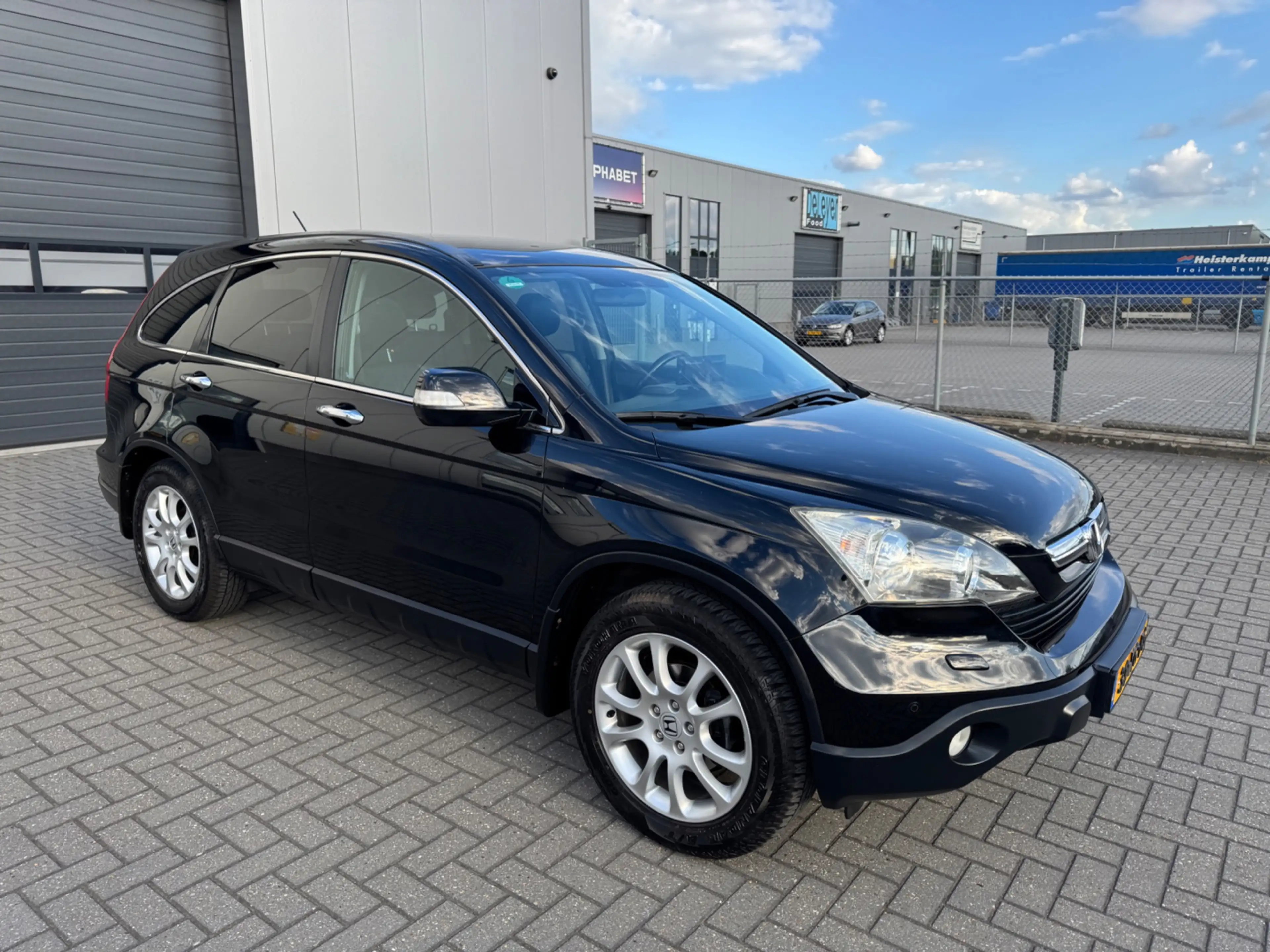 Honda CR-V 2.0i Executive — photo 3