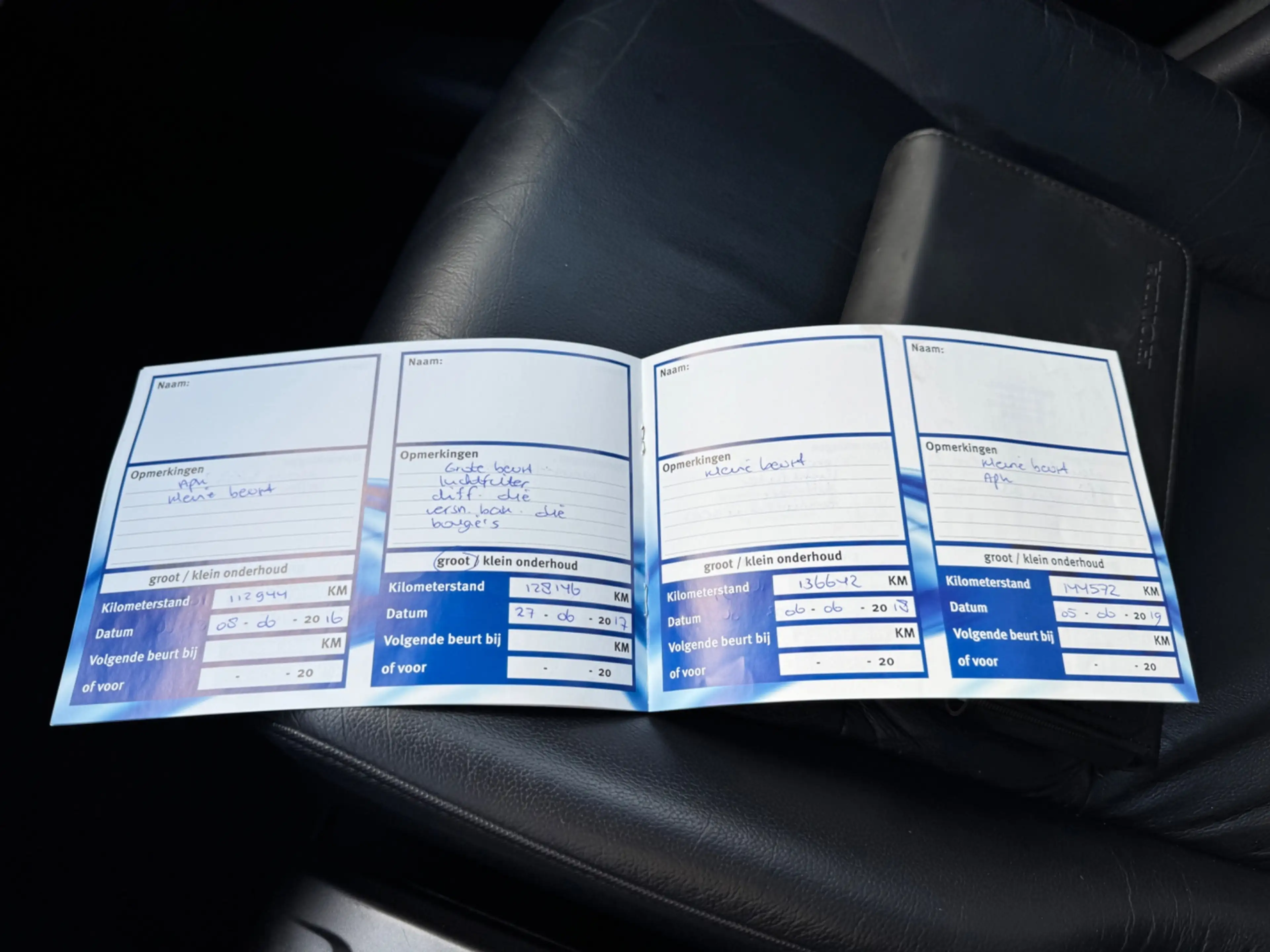 Honda CR-V 2.0i Executive — photo 30