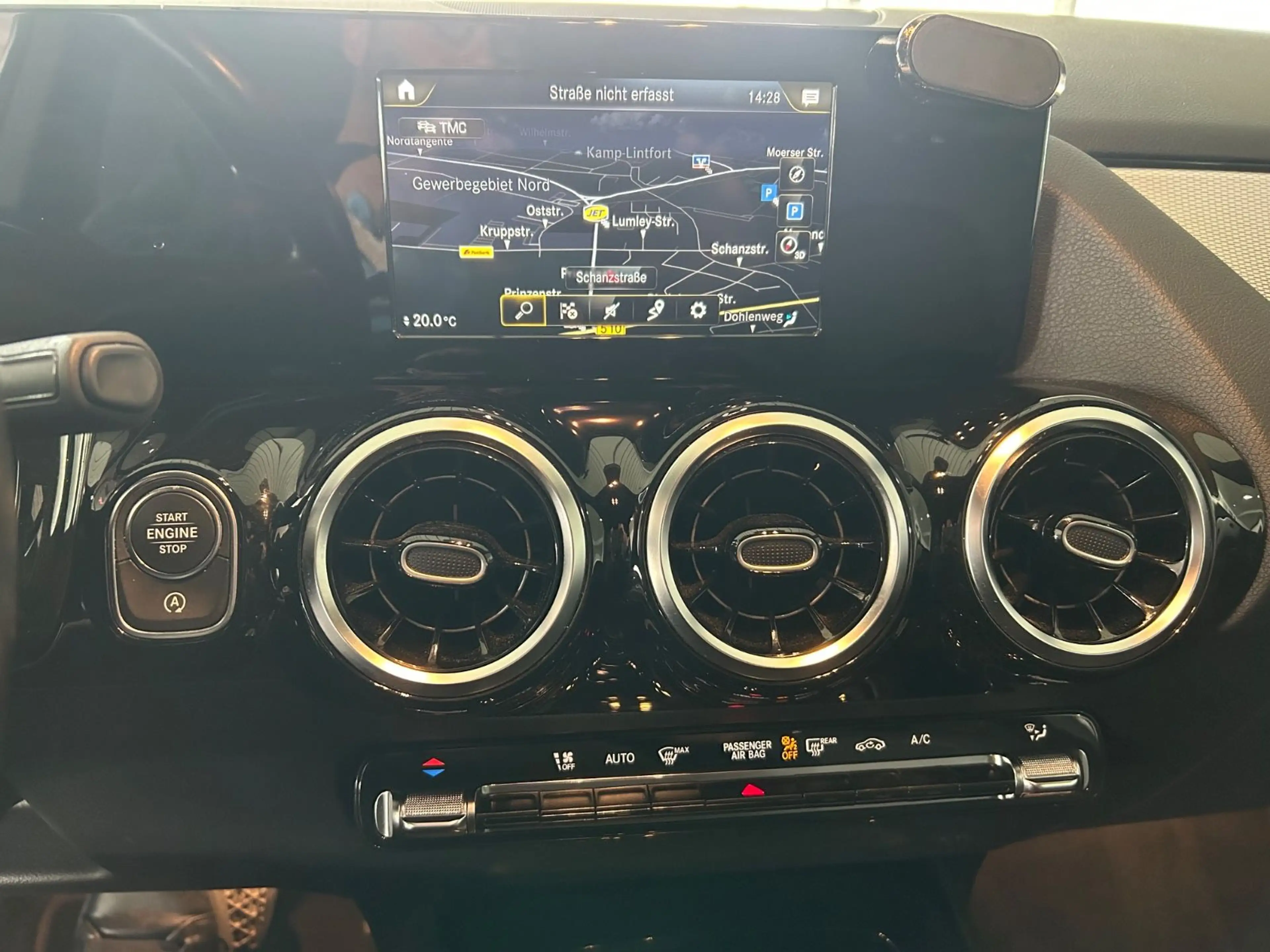 Mercedes-Benz B 200 d Automatik Sport Navi Leder Memory 360 cam — photo 10