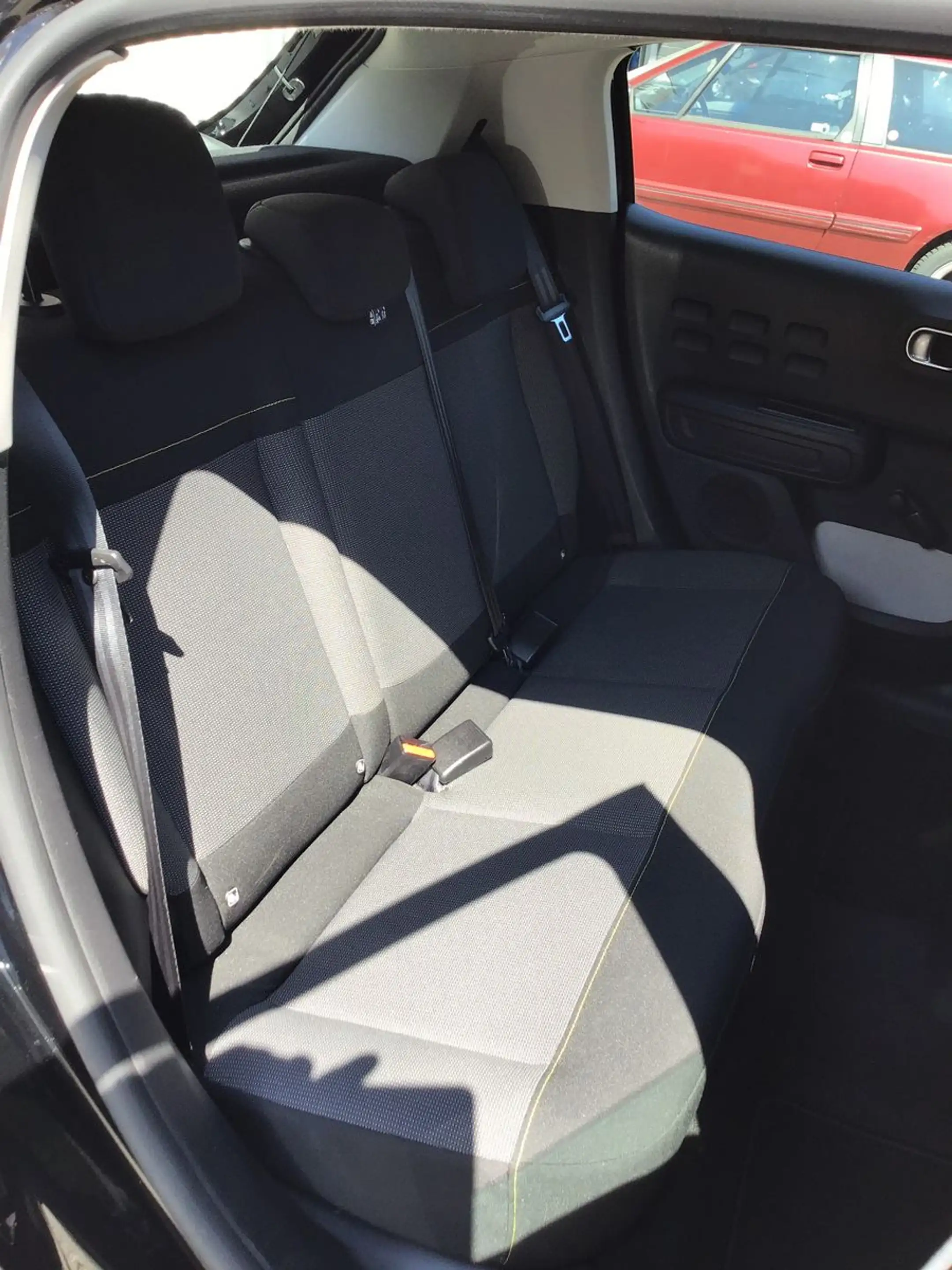Citroen C3 Feel — photo 14