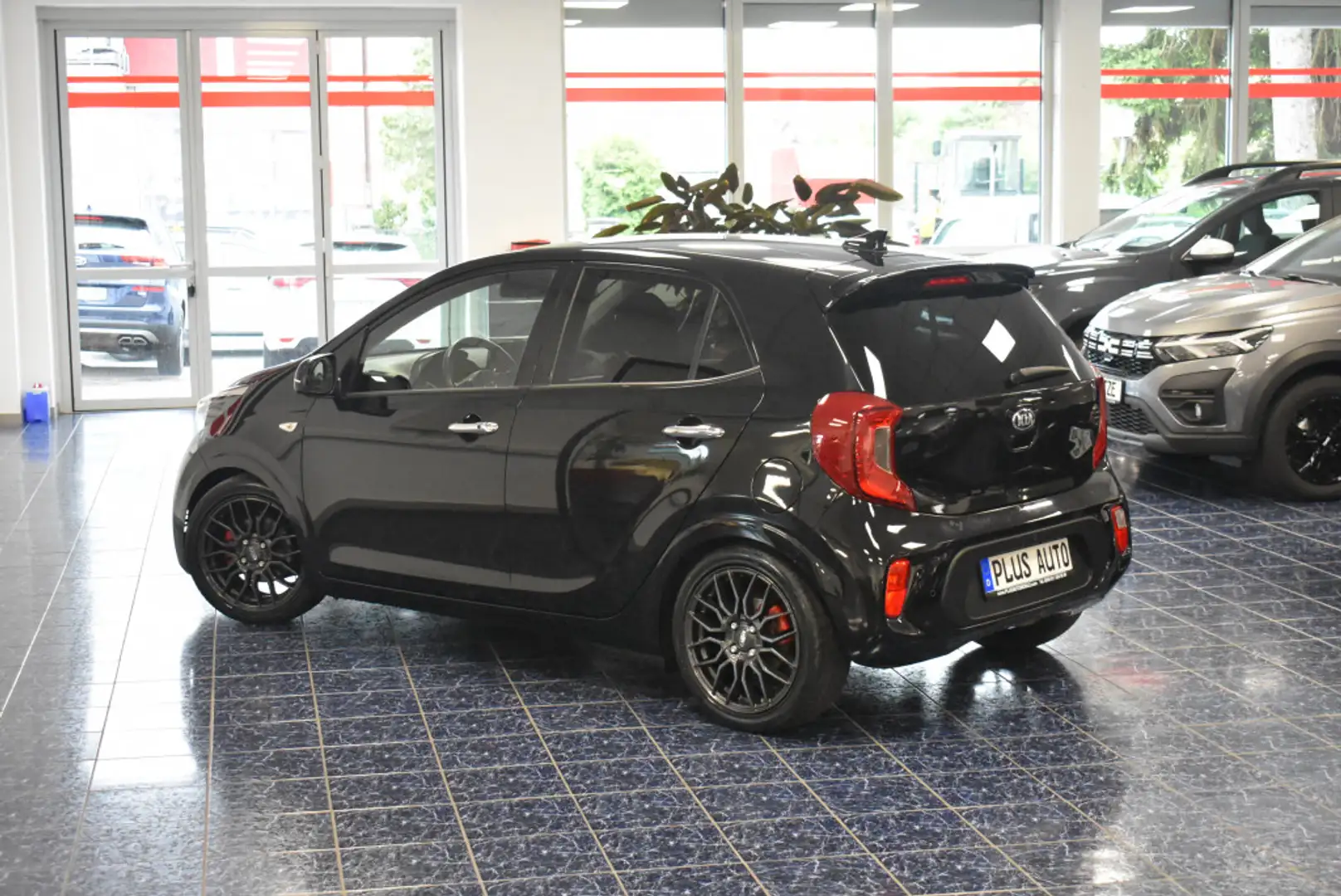 Kia Picanto 1,0 AT Dream Team Aut. Navi Sitzheizung Negro - 2