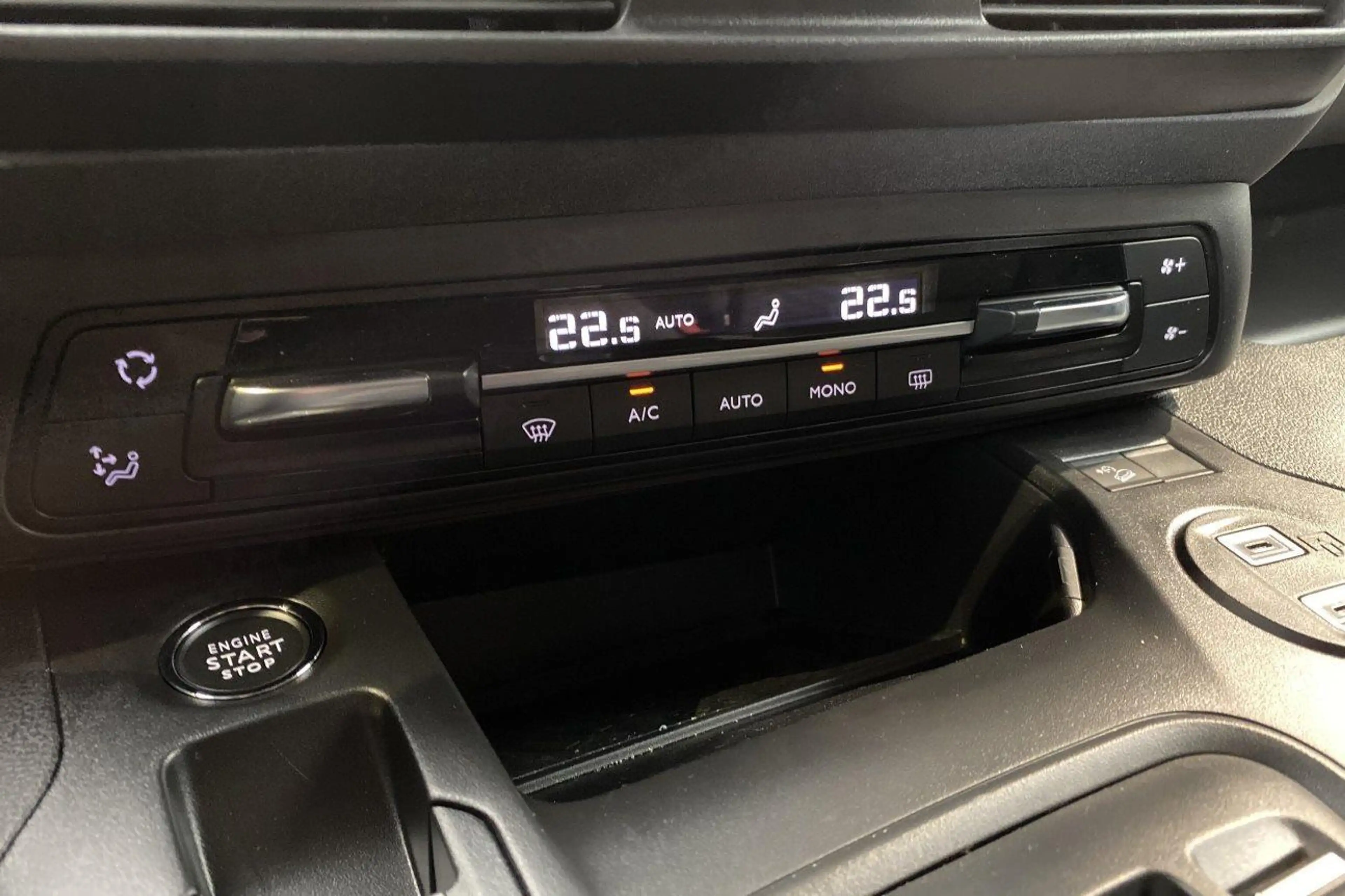 Peugeot Rifter GT — photo 15