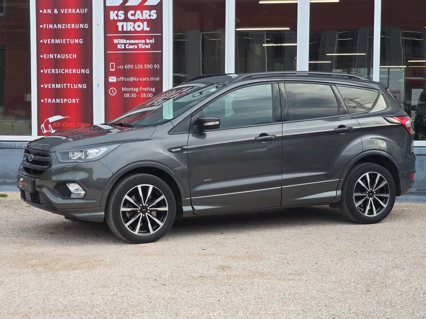 Ford Kuga ST-Line 2,0 TDCI AWD PowerShift Gris - 2