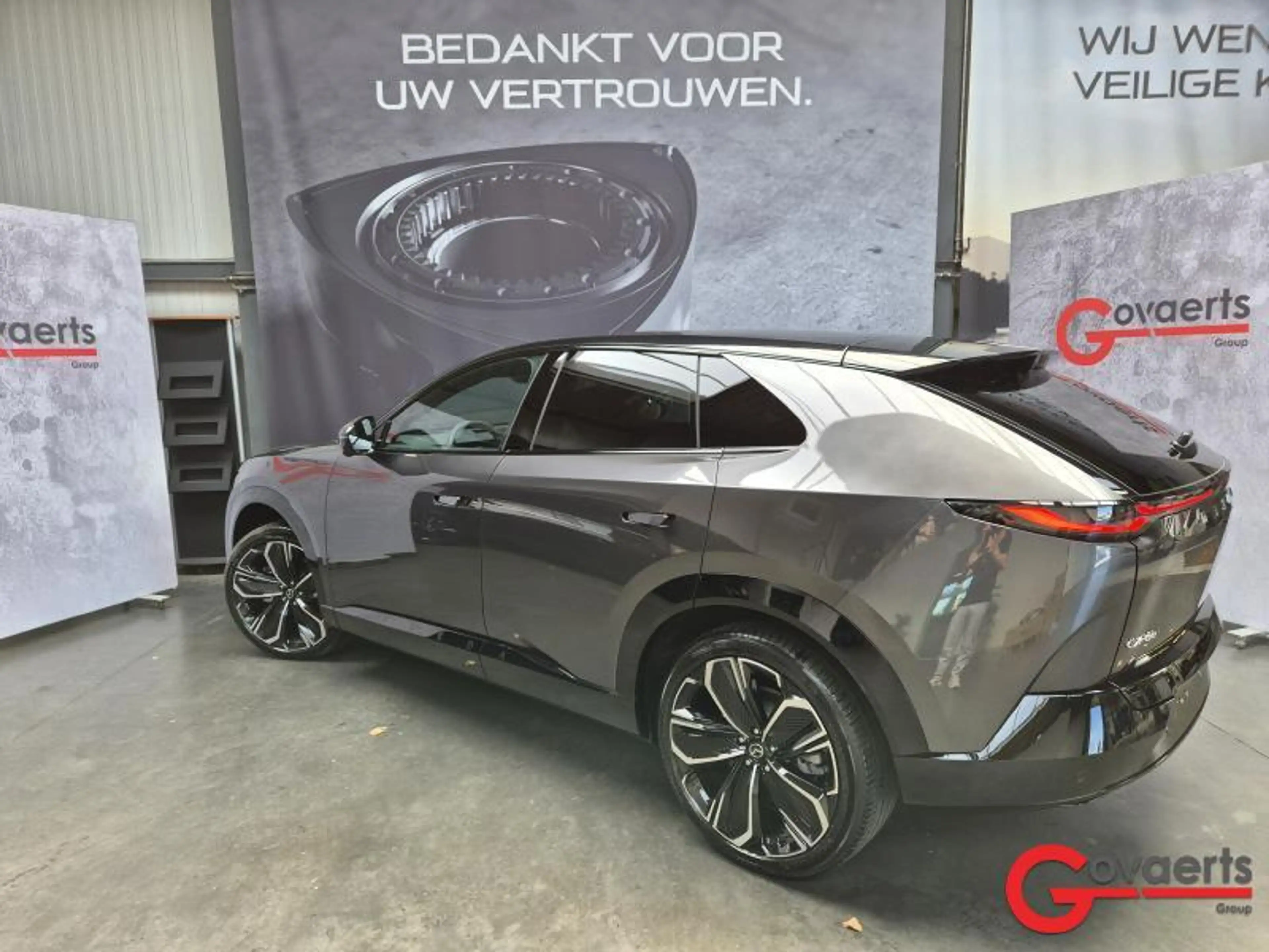 Mazda CX-6e EV 258 pk AUTOMAAT Takumi — photo 3