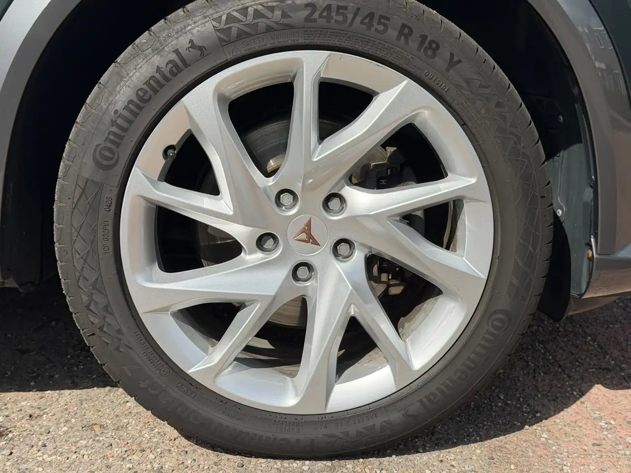 Cupra Formentor 1.5 TSI PANORAMADAK SFEERVERLICHTING 18 INCH, миниатюра 23