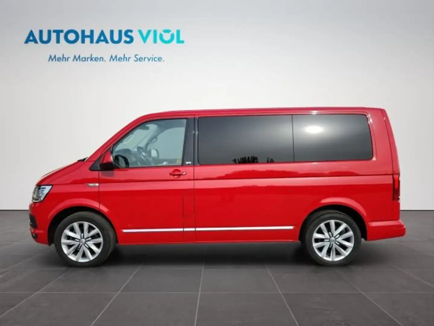 Volkswagen T6 Multivan 2.0 TDI - Generation Six Rood - 2