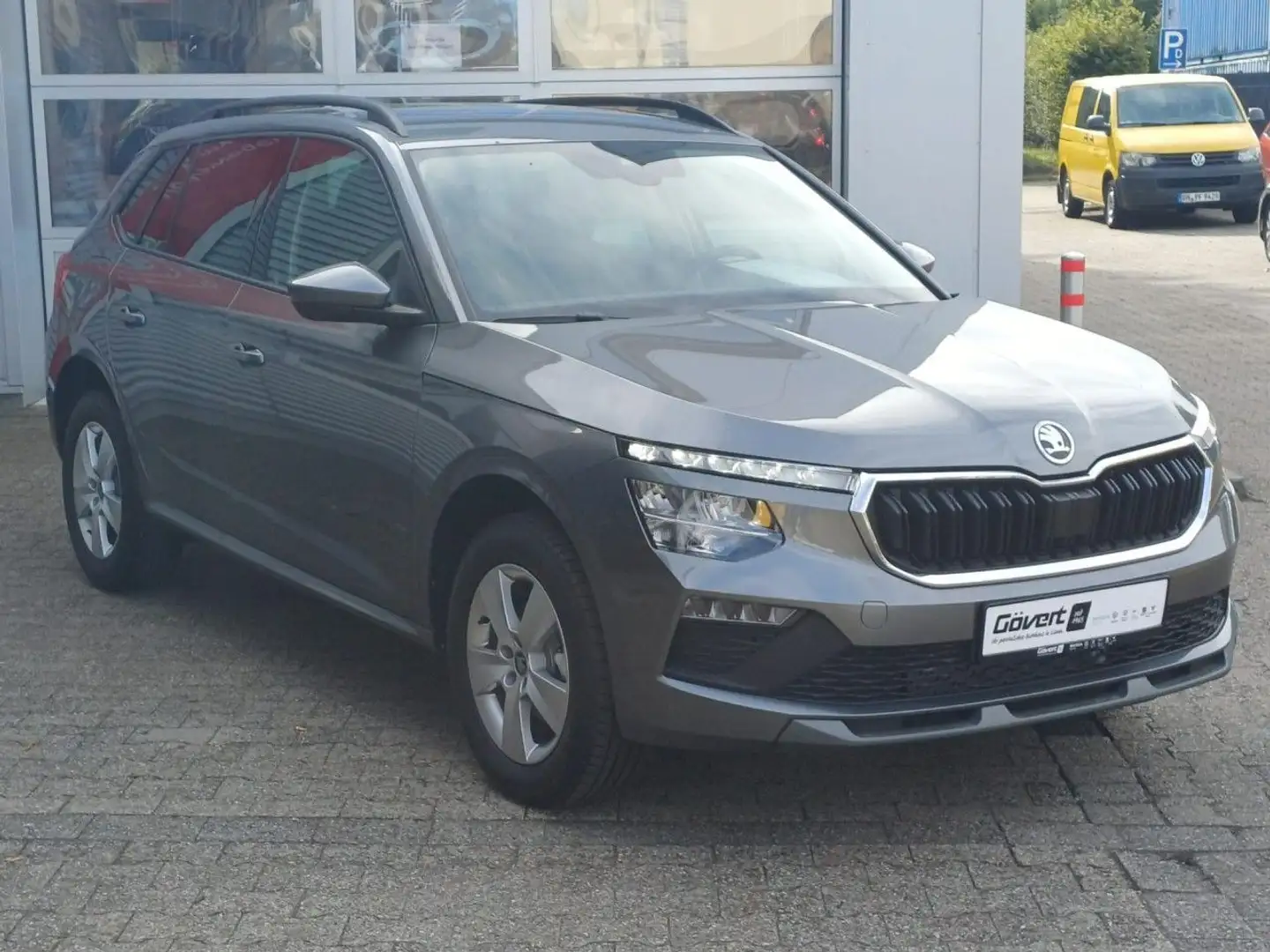 Skoda Kamiq Selection 1.0 TSI DSG Klima AHK Sitzhzg LED Grau - 1