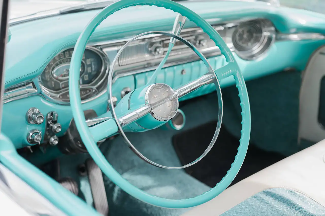 Oldsmobile type 98 Holliday 1956, foto 5