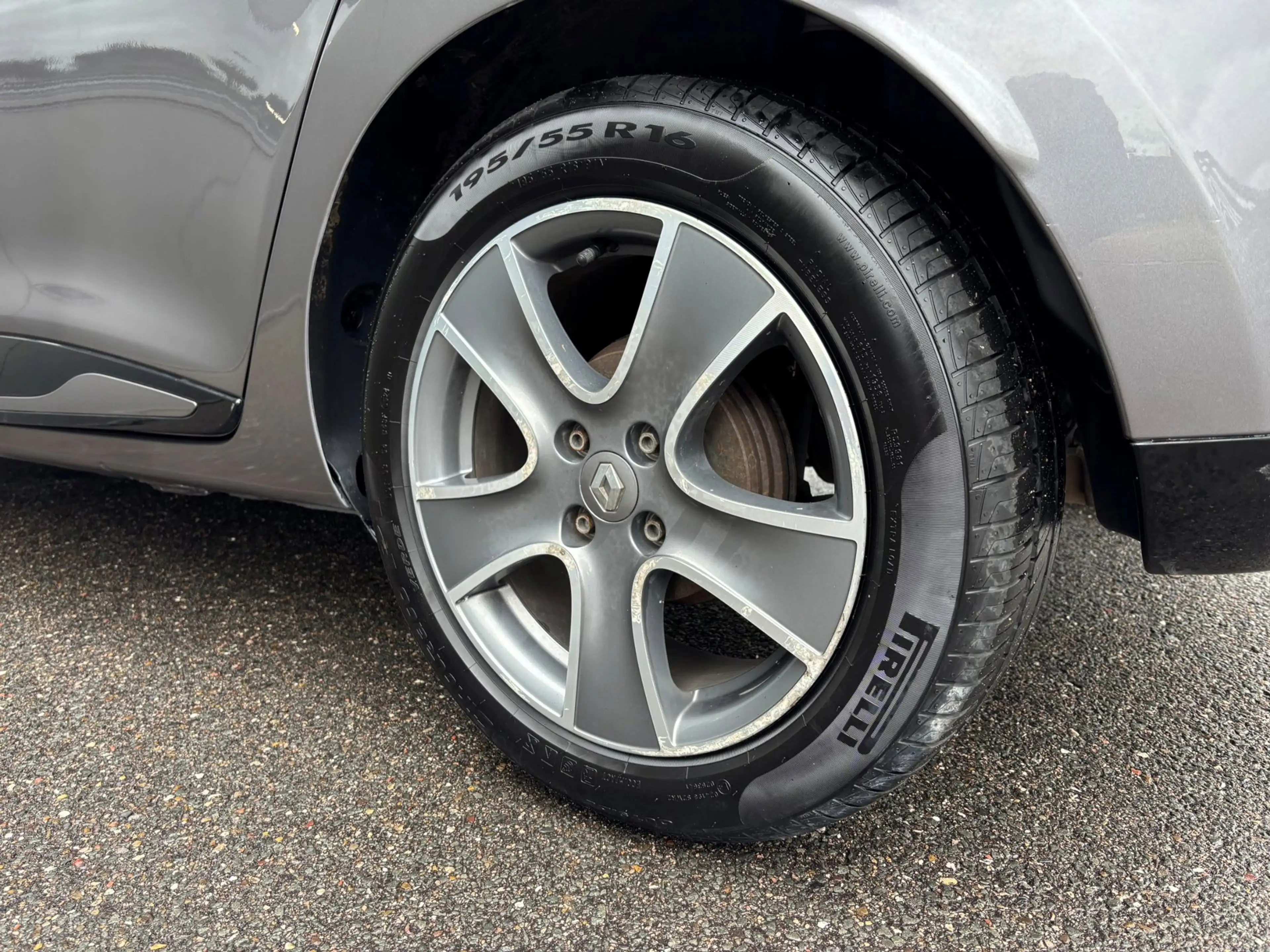 Renault Clio TCe 90 Night&Day / RLink Navigatie / Parkeersensor — photo 15