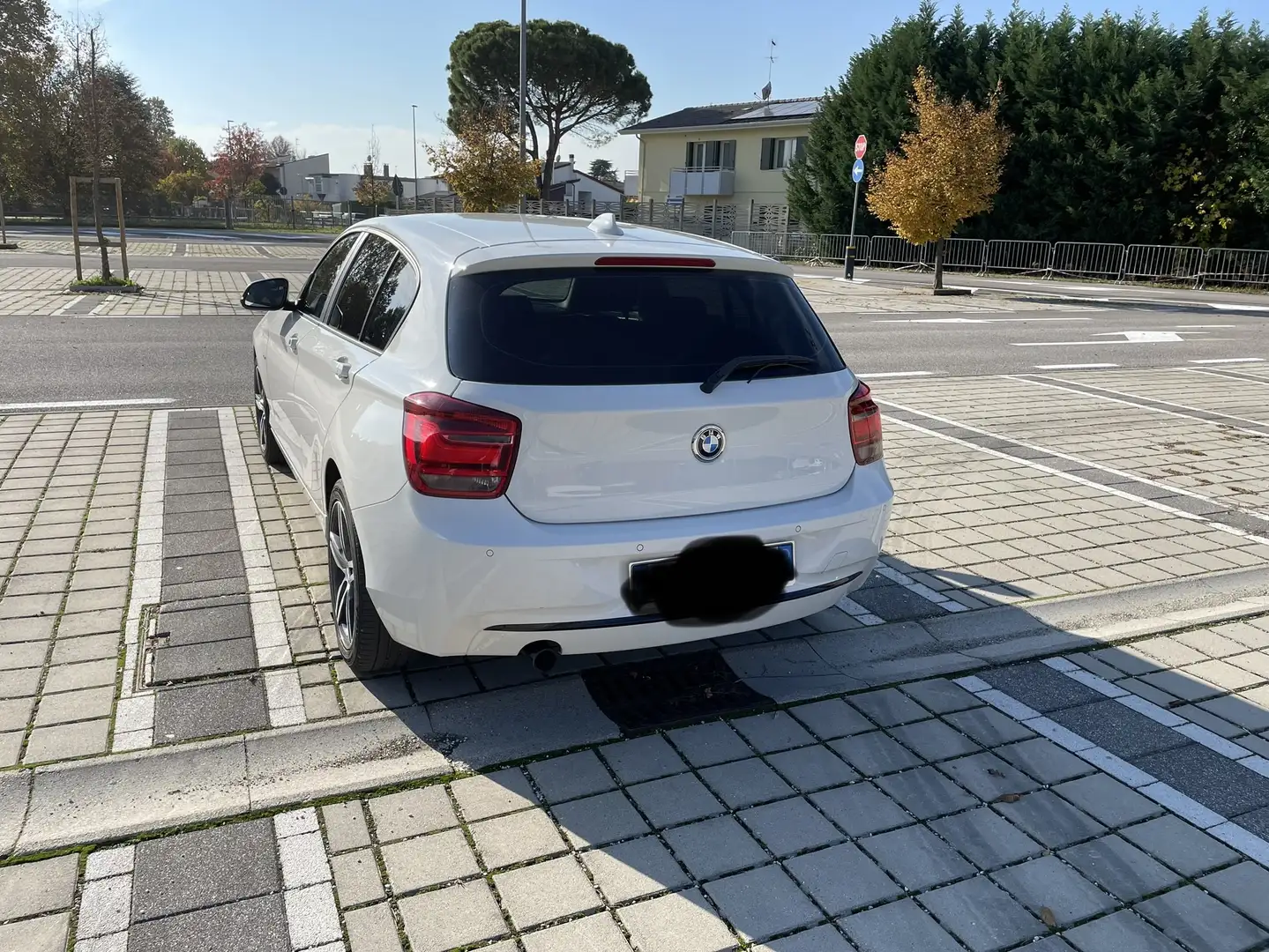 BMW 120 120d 5p Sport - 1