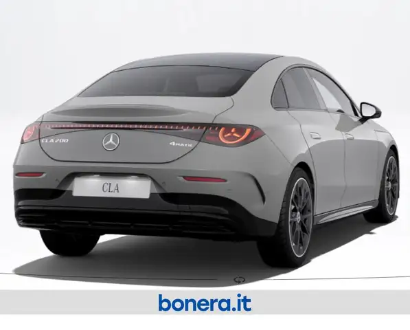 Mercedes-Benz Cla view 4